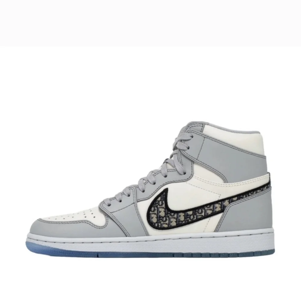Men's Dior x Air Jordan 1 High Size 8.5 - Picture 1 of 15